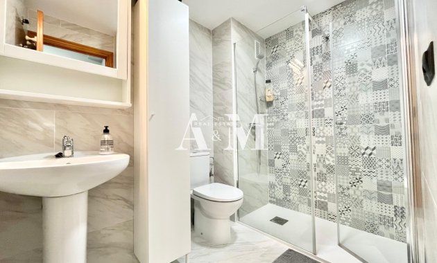 Long Term Rental - Study - Torrevieja - Centro