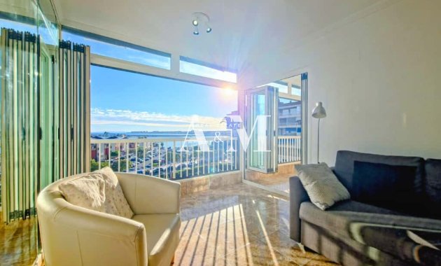 Долгосрочная аренда - Квартира / квартира - Torrevieja - El Acequión - Los Náufragos