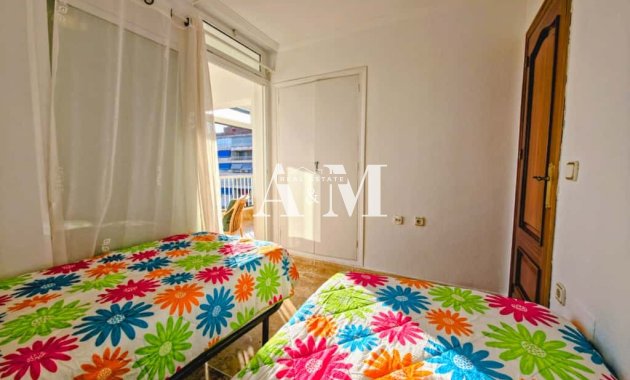 Долгосрочная аренда - Квартира / квартира - Torrevieja - El Acequión - Los Náufragos