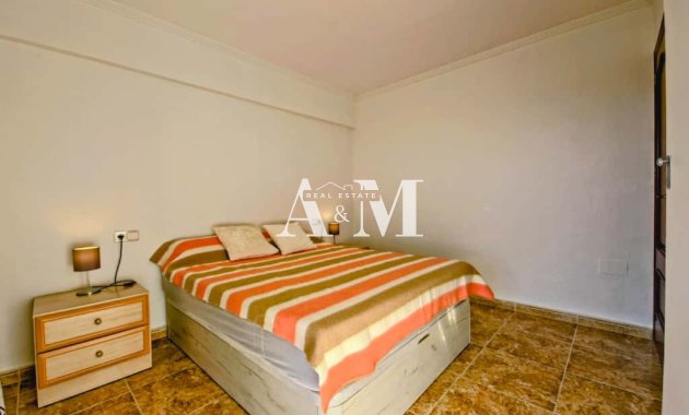 Долгосрочная аренда - Квартира / квартира - Torrevieja - El Acequión - Los Náufragos