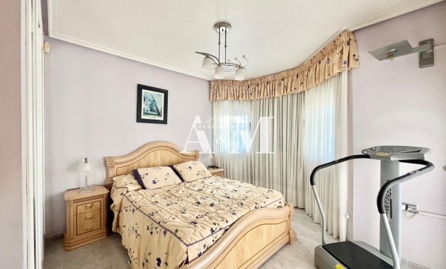 Location à long terme - Chalet - Torrevieja - Nueva Torrevieja - Aguas Nuevas