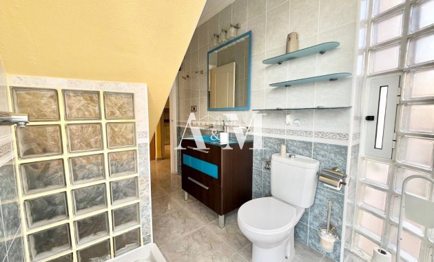 Location à long terme - Chalet - Torrevieja - Nueva Torrevieja - Aguas Nuevas