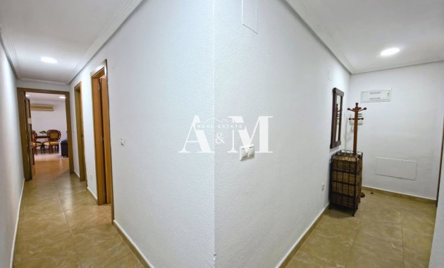 Alquiler a largo plazo - Apartamento / piso - Guardamar del Segura - Guardamar Playa