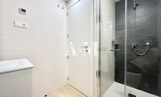 Alquiler a largo plazo - Apartamento / piso - Torrevieja