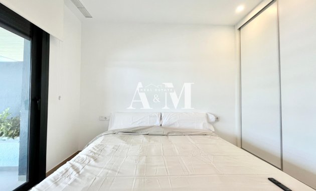 Alquiler a largo plazo - Apartamento / piso - Torrevieja