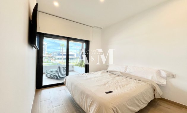 Alquiler a largo plazo - Apartamento / piso - Torrevieja