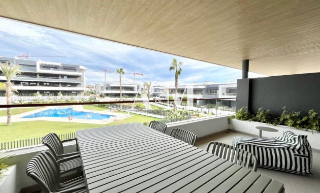 Alquiler a largo plazo - Apartamento / piso - Torrevieja