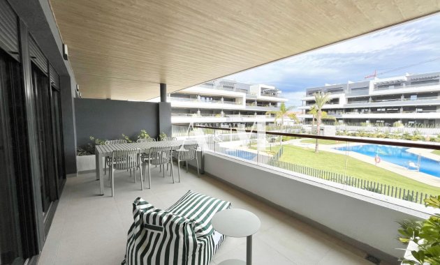 Alquiler a largo plazo - Apartamento / piso - Torrevieja