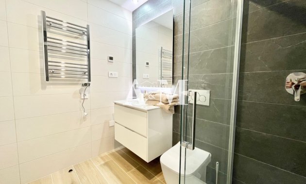 Alquiler a largo plazo - Apartamento / piso - Torrevieja