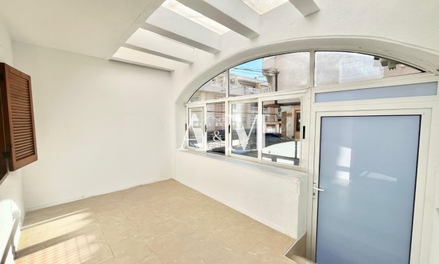 Long Term Rental - Apartment / flat - Torrevieja - Playa de los Locos