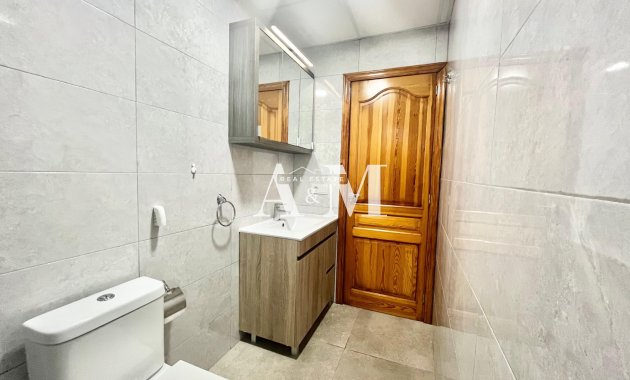 Long Term Rental - Apartment / flat - Torrevieja - Playa de los Locos