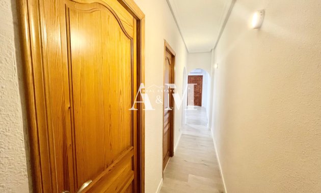 Long Term Rental - Apartment / flat - Torrevieja - Playa de los Locos