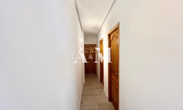 Long Term Rental - Apartment / flat - Torrevieja - Playa de los Locos