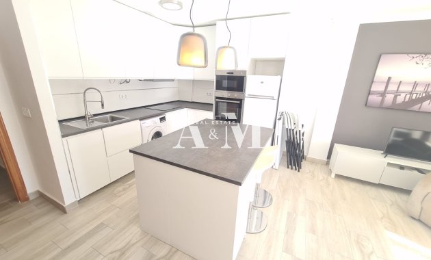 Alquiler a largo plazo - Ático - Guardamar del Segura - Guardamar Playa