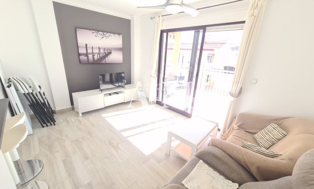 Alquiler a largo plazo - Ático - Guardamar del Segura - Guardamar Playa