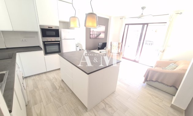 Alquiler a largo plazo - Ático - Guardamar del Segura - Guardamar Playa