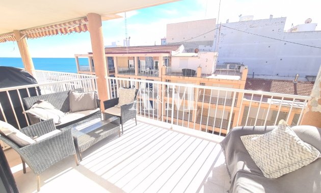 Alquiler a largo plazo - Ático - Guardamar del Segura - Guardamar Playa