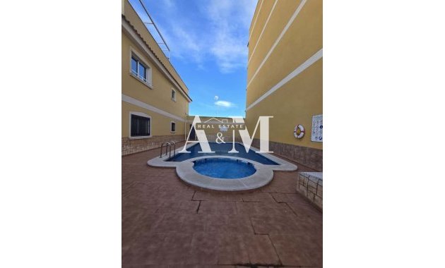 Alquiler a largo plazo - Apartamento / piso - Formentera del Segura