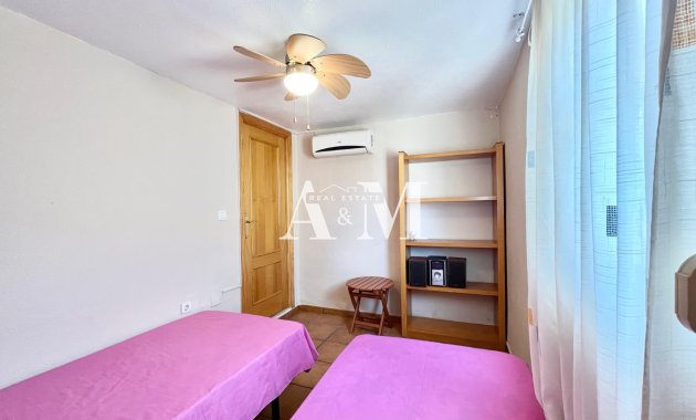 Alquiler a largo plazo - Bungalow - Torrevieja - Nueva Torrevieja - Aguas Nuevas