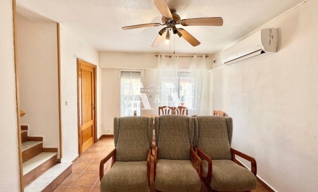 Alquiler a largo plazo - Bungalow - Torrevieja - Nueva Torrevieja - Aguas Nuevas