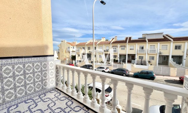 Alquiler a largo plazo - Bungalow - Torrevieja - Nueva Torrevieja - Aguas Nuevas