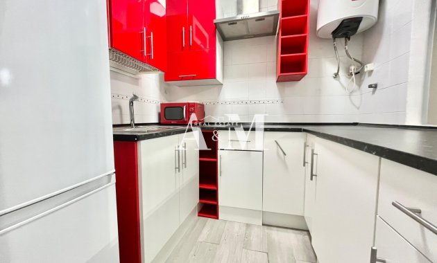 Reventa - Estudio - Torrevieja