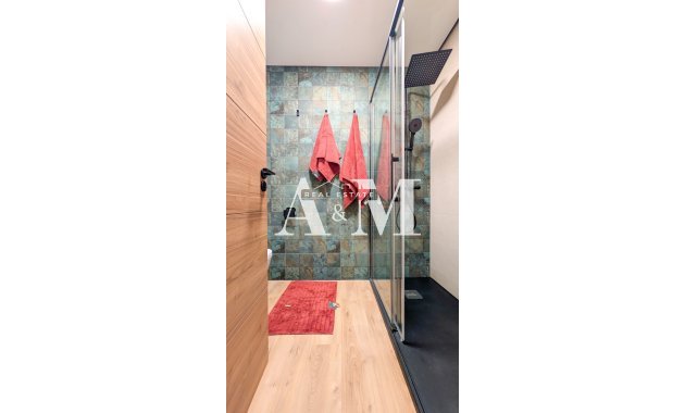 Reventa - Apartamento / piso - Torrevieja - El Acequión - Los Náufragos