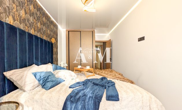 Reventa - Apartamento / piso - Torrevieja - El Acequión - Los Náufragos