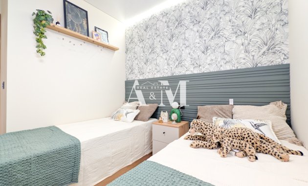 Reventa - Apartamento / piso - Torrevieja - El Acequión - Los Náufragos