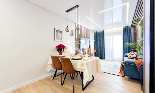 Reventa - Apartamento / piso - Torrevieja - El Acequión - Los Náufragos