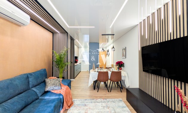 Reventa - Apartamento / piso - Torrevieja - El Acequión - Los Náufragos