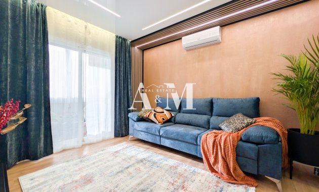 Reventa - Apartamento / piso - Torrevieja - El Acequión - Los Náufragos