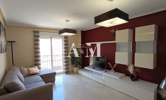 Alquiler a largo plazo - Apartamento / piso - Crevillente