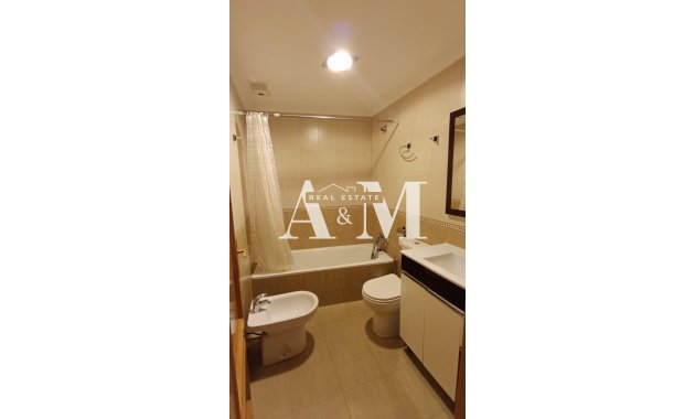 Alquiler a largo plazo - Apartamento / piso - Crevillente