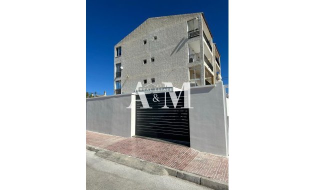 Location à long terme - Appartement - Torrevieja - Nueva Torrevieja - Aguas Nuevas