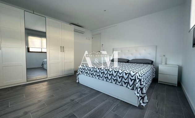 Location à long terme - Appartement - Torrevieja - Nueva Torrevieja - Aguas Nuevas