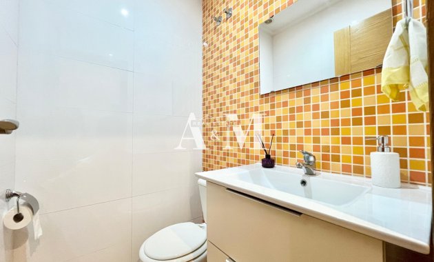 Long Term Rental - Apartment / flat - Torrevieja - Playa de los Locos