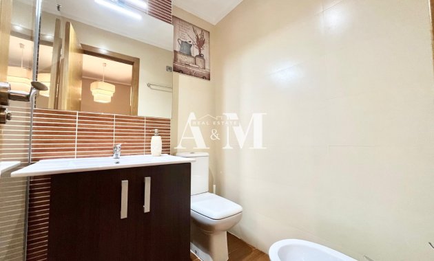 Long Term Rental - Apartment / flat - Torrevieja - Playa de los Locos