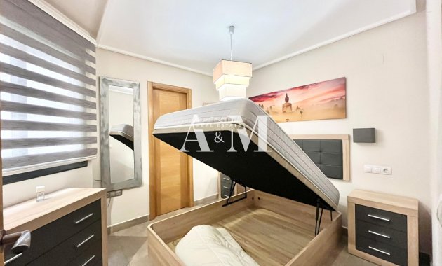 Long Term Rental - Apartment / flat - Torrevieja - Playa de los Locos