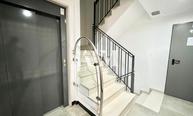 Long Term Rental - Apartment / flat - Torrevieja - Playa de los Locos