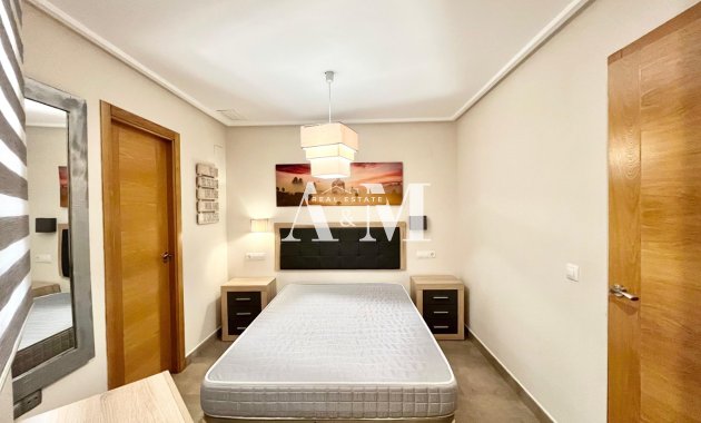 Long Term Rental - Apartment / flat - Torrevieja - Playa de los Locos