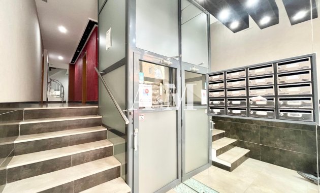 Long Term Rental - Apartment / flat - Torrevieja - Playa de los Locos