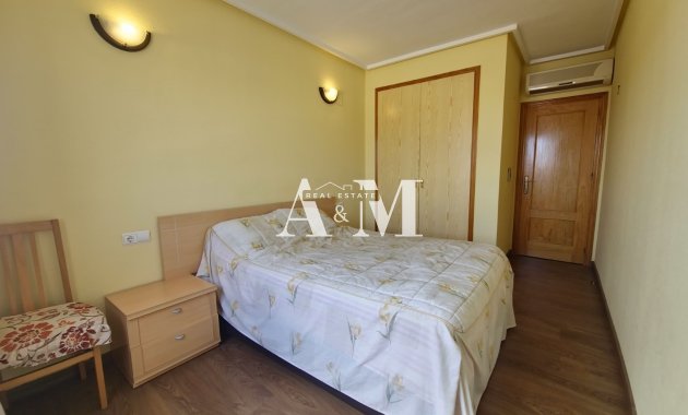 Long Term Rental - Apartment / flat - Torrevieja - Centro