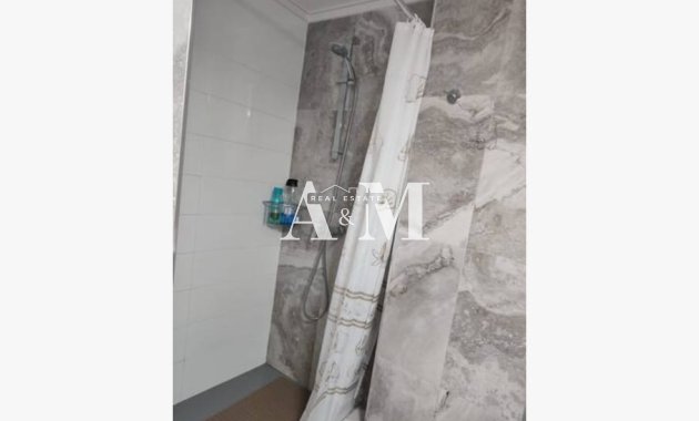 Alquiler a largo plazo - Apartamento / piso - Guardamar del Segura