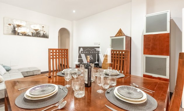 Alquiler a largo plazo - Apartamento / piso - Santa Pola