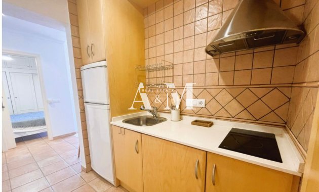 Alquiler a largo plazo - Apartamento / piso - Dehesa de Campoamor