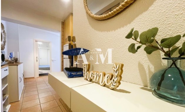 Alquiler a largo plazo - Apartamento / piso - Dehesa de Campoamor