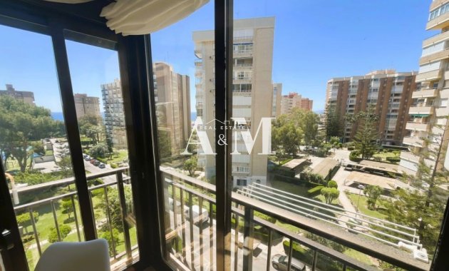 Alquiler a largo plazo - Apartamento / piso - Dehesa de Campoamor