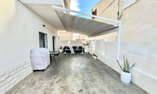 Alquiler a largo plazo - Apartamento / piso - Torrevieja - Nueva Torrevieja - Aguas Nuevas