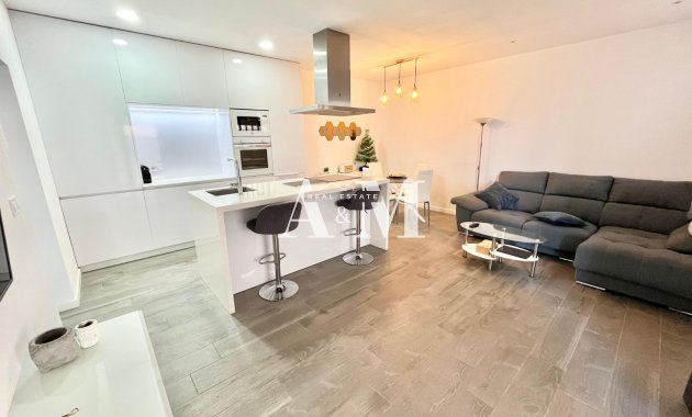 Alquiler a largo plazo - Apartamento / piso - Torrevieja - Nueva Torrevieja - Aguas Nuevas